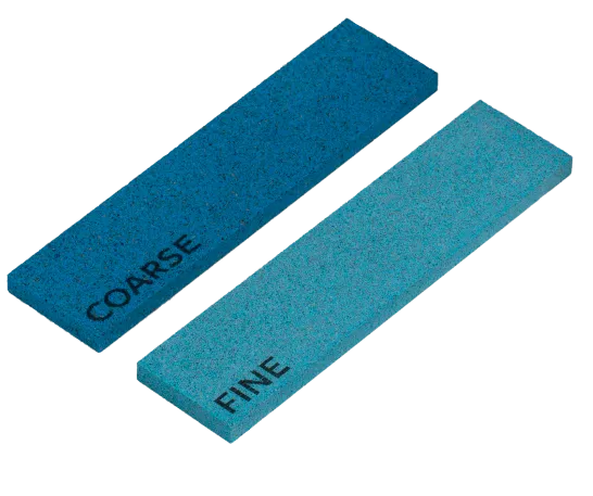 Two whetstones, one in dark blue, one in light blue, labeled "COARSE" and "FINE".