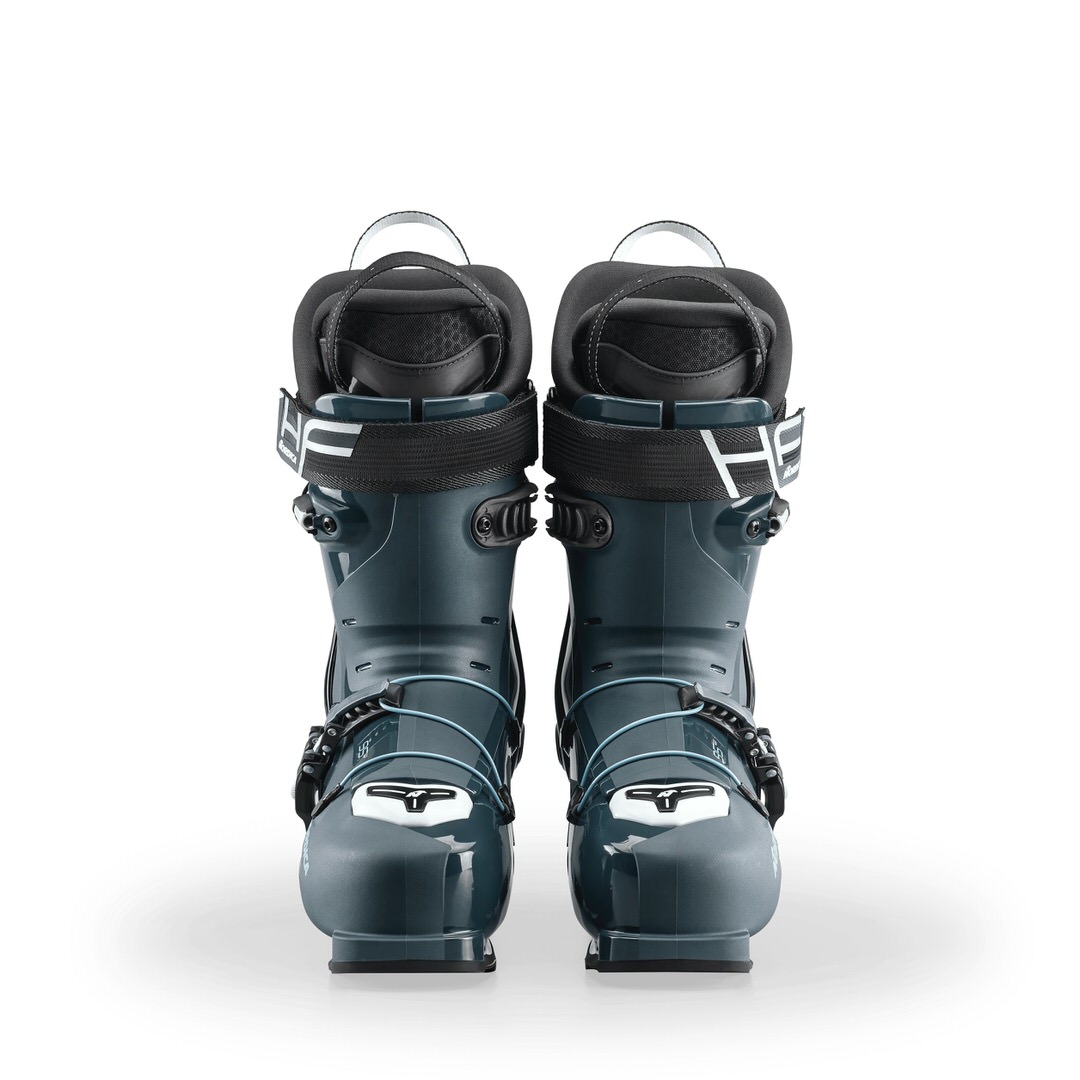 Nordica HF Pro 95 W Frontale Ansicht: Dunkelgraue Nordica HF Pro 95 W GW Skischuhe, Schnallen, weißes Logo.
