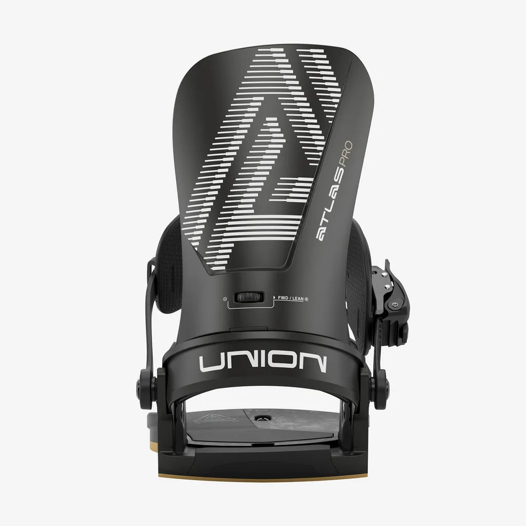 Schwarze Union Atlas Pro Snowboard-Bindung mit geometrischem Muster auf dem Highback und dem Union-Logo auf dem Knöchelriemen.