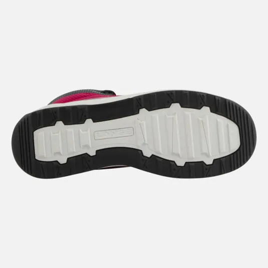 Die Sohle des Retro Pink Podium Shoe mit schwarzem Rand und weißem Profil.