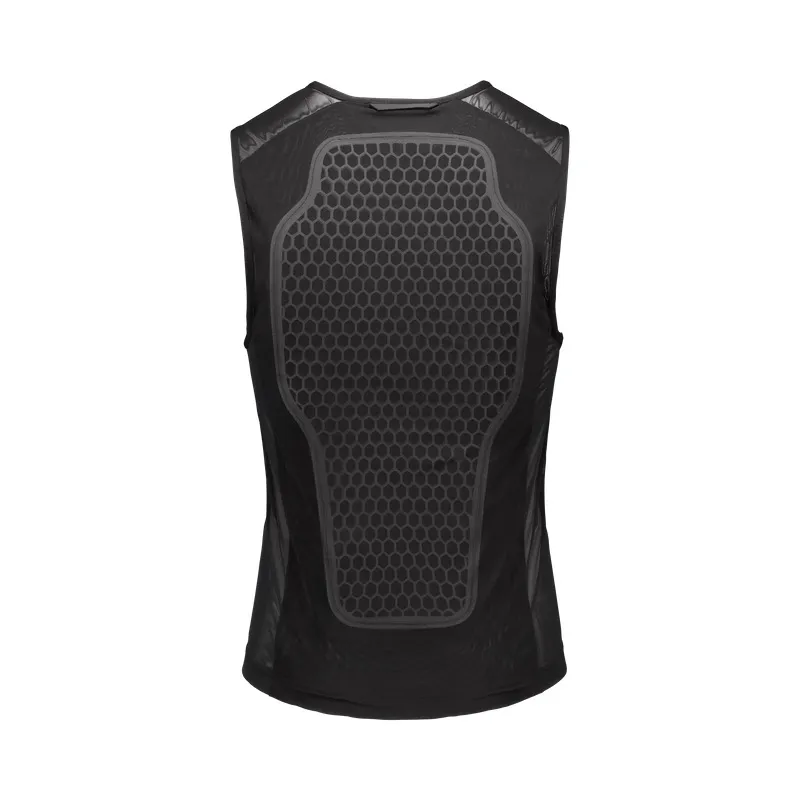 Black POC VPD Air Vest, rear view. Honeycomb structure of the back protector is visible. The protector is positioned centrally on the vest.