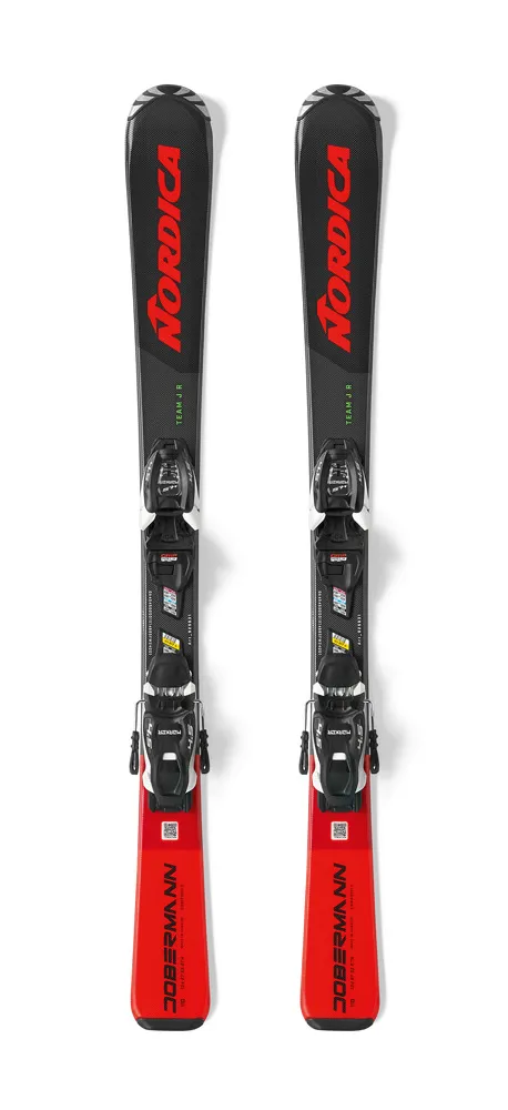 Zwei Nordica Team JR Ski mit Bindung, Draufsicht, schwarzes und rotes Design.