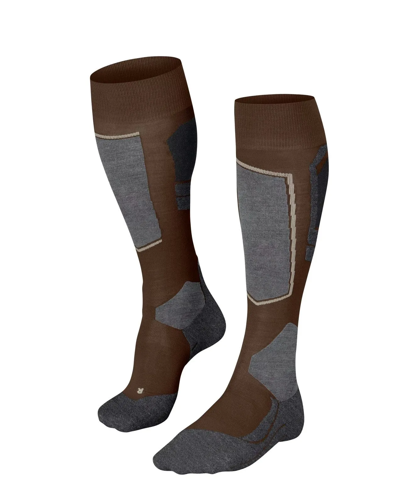 Due paia di calzini sportivi al ginocchio marrone e grigio, con dettagli e zone imbottite grigie su tibia, tallone e collo del piede. Forma anatomica, ammortizzazione mirata e tenuta stabile per sport invernali o escursionismo.