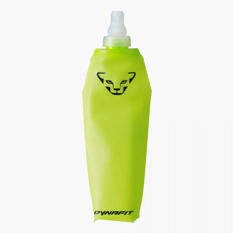 Gelbe Dynafit Flask 500ml Trinkflasche mit schwarzem Dynafit Logo einer Raubkatze.