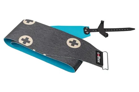 Graues Colltex PALÜ Splitboard Fell mit hellblauer Klebefläche, weißen Kreuzen, Endbefestigung und Logo.