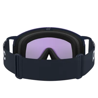 Lunettes de ski vues de l'arrière, avec bandeau bleu, verre violet clair et rembourrage noir.