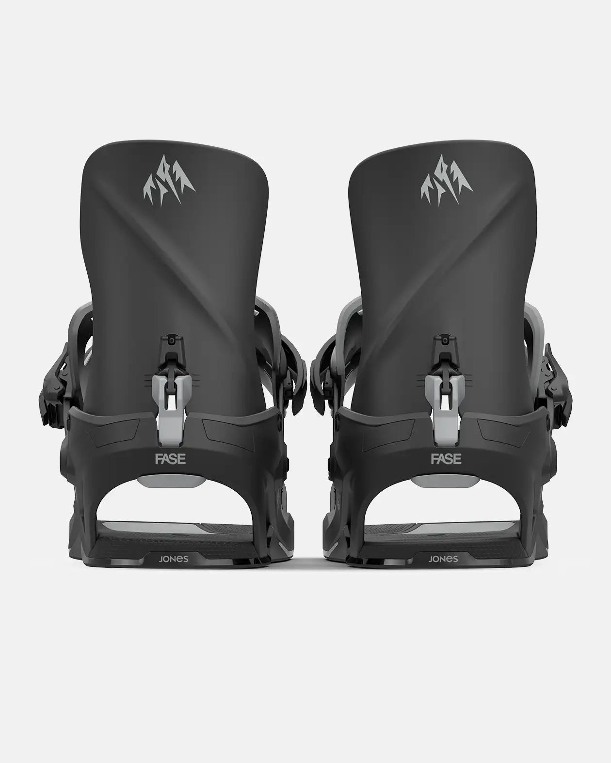 Zwei Snowboardbindungen, von hinten, Marke Jones und FASE, überwiegend in Schwarz und Grau, auf einem weißen Hintergrund.