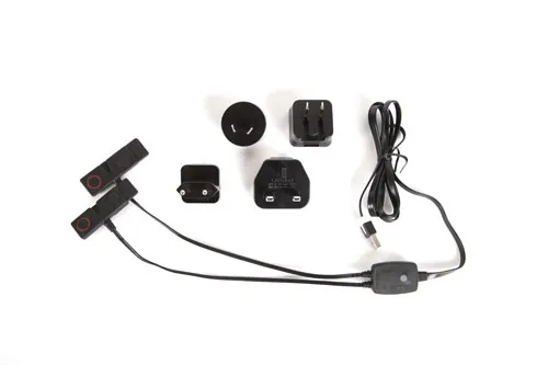 Lenz Heat Vest 2.0 : Chargeur USB avec adaptateurs de prises et deux prises Lithium Pack RCB.