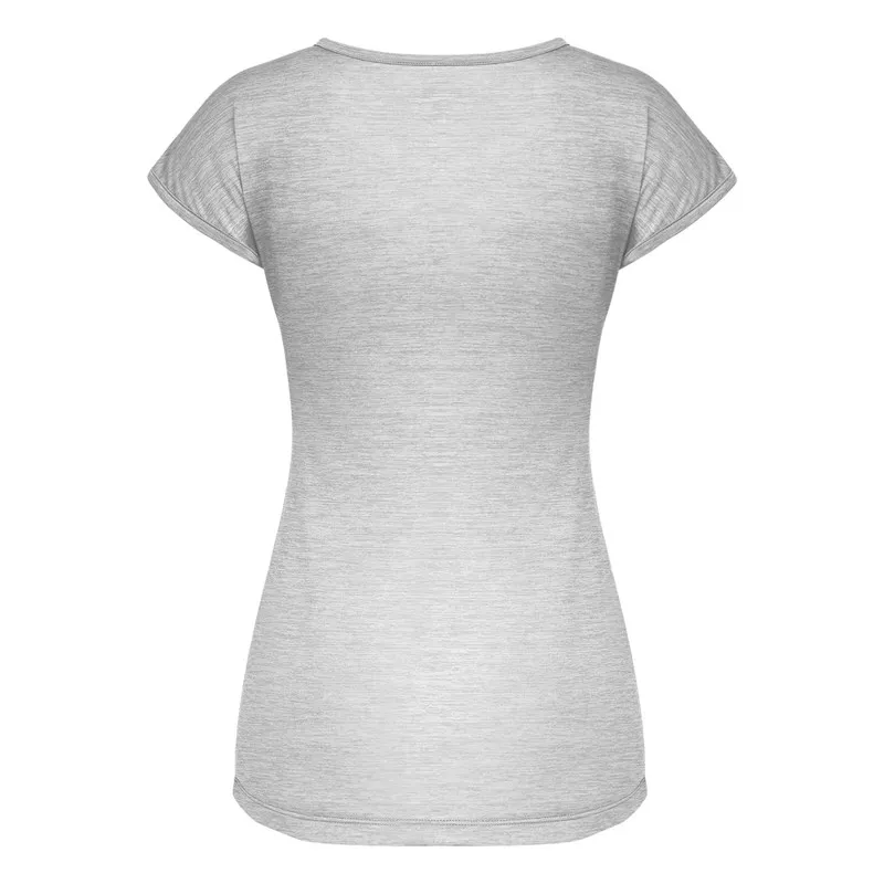 Rückansicht eines weißen Damen T-Shirts mit Melange-Optik, kurzen Ärmeln und tailliertem Schnitt.