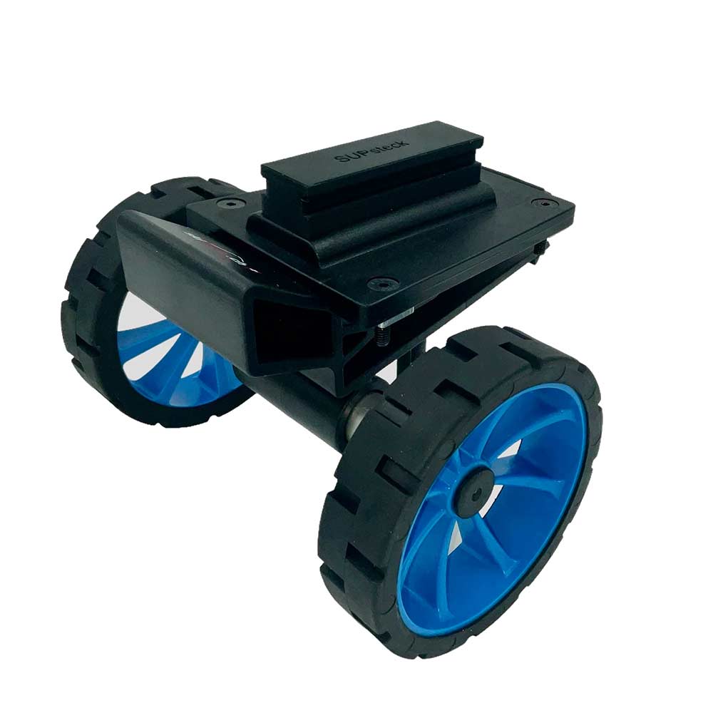 Schwarzer SUPmover mit blauen Rädern, ein Transporthilfe für Sportgeräte. Zwei Räder sind montiert an einer schwarzen Plattform.