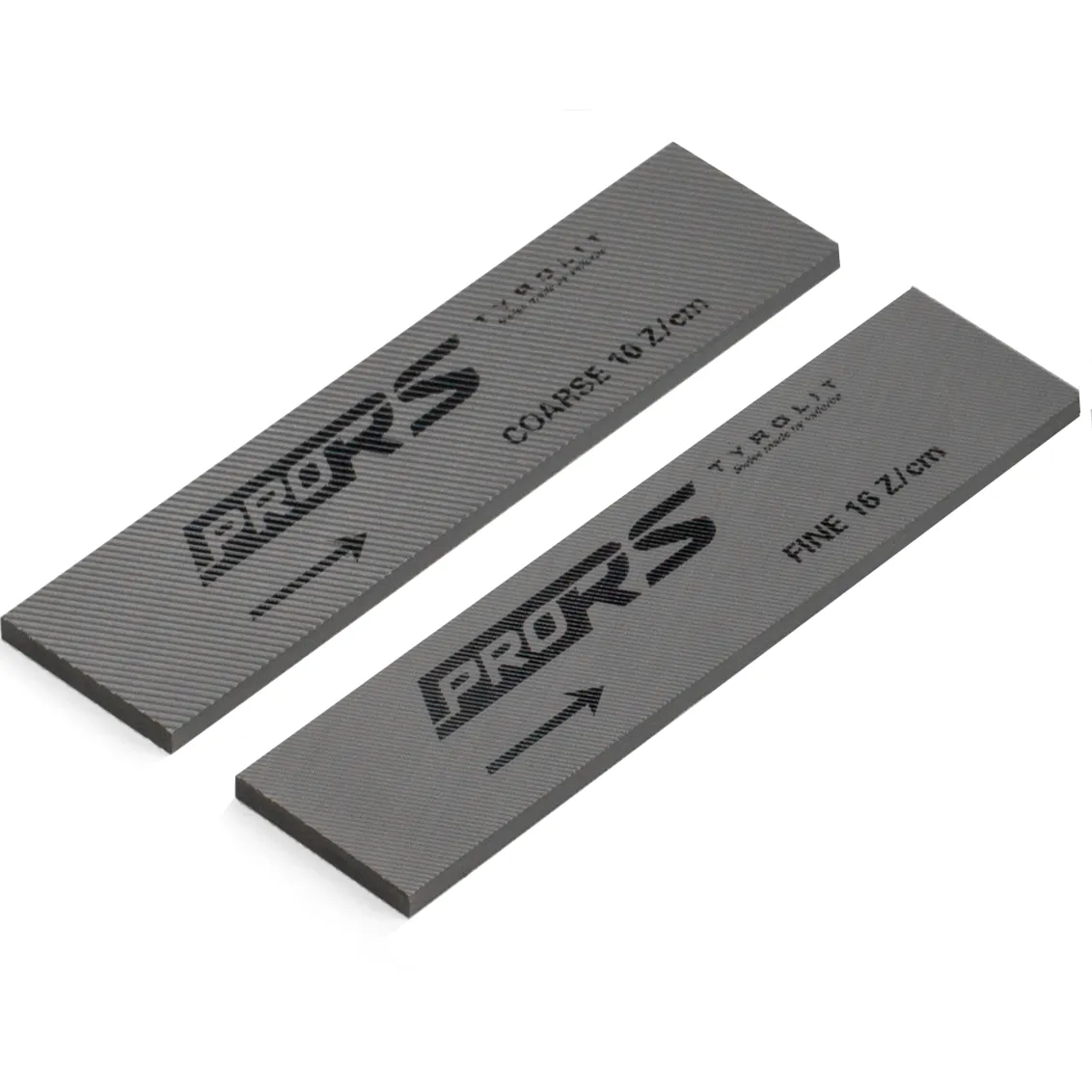 Two gray sanding blocks are positioned diagonally; one "COARSE 10 Z/cm", the other "FINE 16 Z/cm". Arrows show the sanding direction.