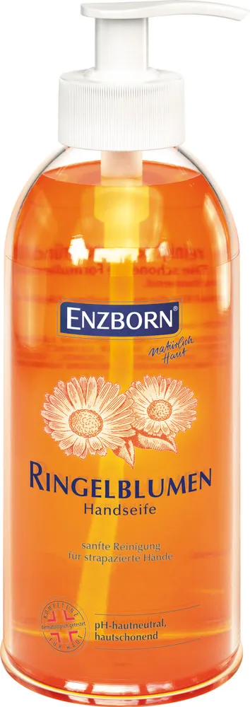 Durchsichtige Spenderflasche mit orangener Ringelblumen Handseife und weißem Spenderaufsatz.