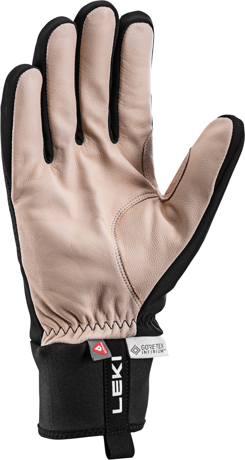 Nahaufnahme eines Leki Premium Thermoplus Shark Handschuhs von Innen, Handfläche aus Leder in Beige, Handrücken und Manschette in Schwarz.