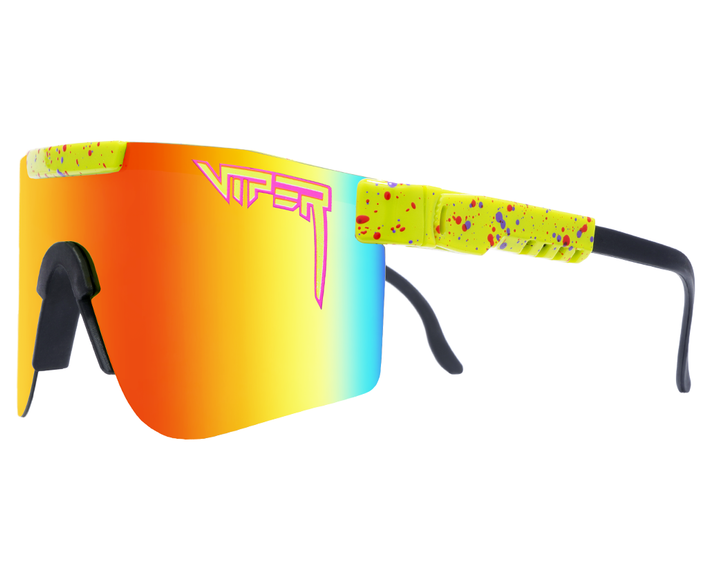 Seitliche Ansicht der polarisierten Pit Viper 1993 Sonnenbrille mit gelbem Rahmen und mehrfarbigen Gläsern.