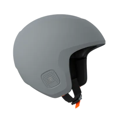 Casque gris avec jugulaire, trous d'aération latéraux et rembourrage intérieur, isolé sur fond blanc.