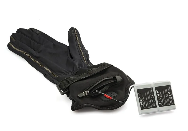 Gant chauffant noir Therm-ic avec pochette pour accessoires et deux piles de rechange 3,7V.