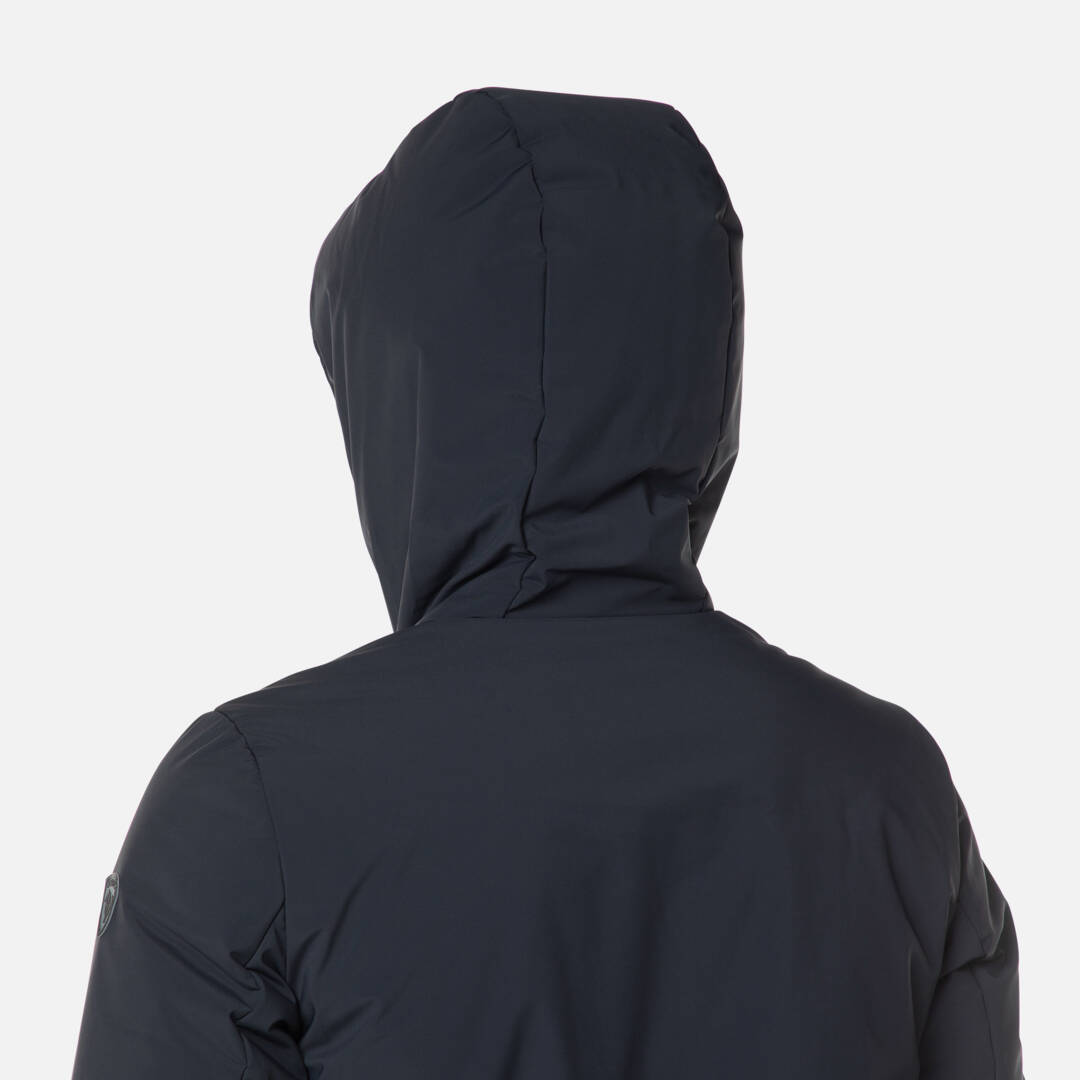 Schwarze gesteppten Kapuzenjacke Rückenansicht einer schwarzen, gesteppten Kapuzenjacke von Rossignol mit Kapuze.