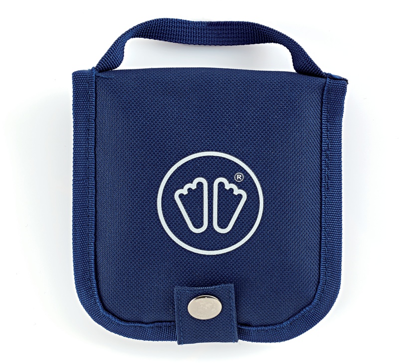 Sidas Fußpflege Set Blaues Sidas Foot Care Kit Etui mit Tragegriff und Fuß-Logo.