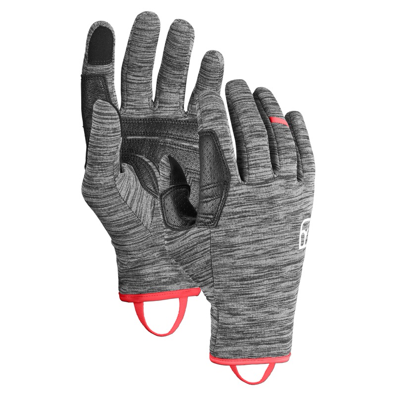 Graue Fleece Light Handschuhe mit Lederflächen an der Handinnenfläche und roter Schlaufe am Handgelenk.