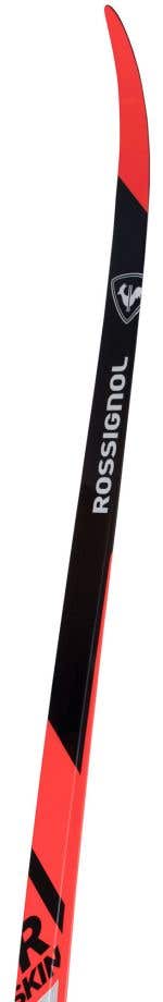 Roter und schwarzer Rossignol Delta Comp R-Skin Ski im Profil, mit Logo und Schriftzug.