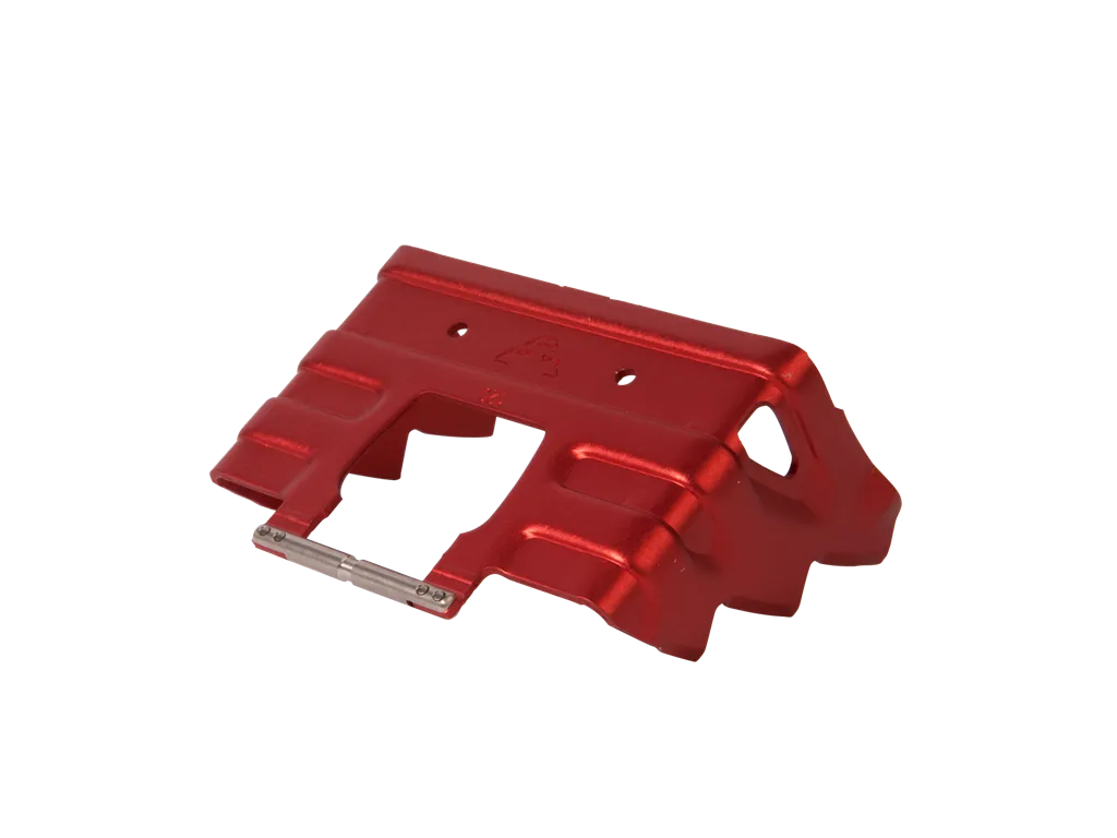 Couteaux rouges Dynafit 120mm avec pointes et raccords en métal.