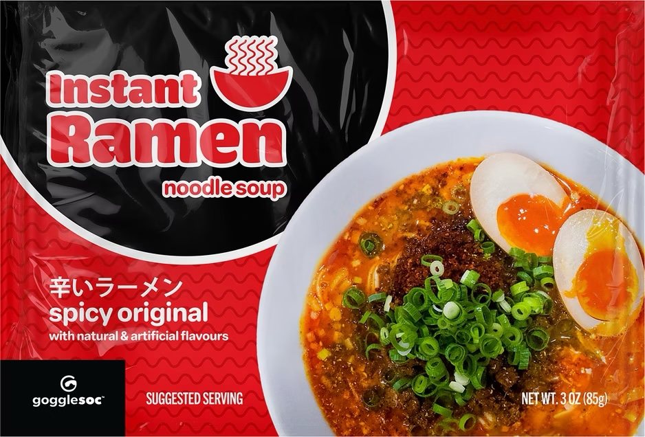Verpackung von Instant Ramen Swipeout mit einer Schale Ramen-Suppe. Text: "Spicy Original". Gogglesoc Logo.