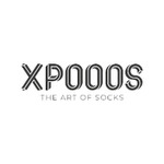 XPOOOS Logo Logo der Marke XPOOOS "The Art of Socks" in schwarzer Schrift auf weißem Hintergrund.