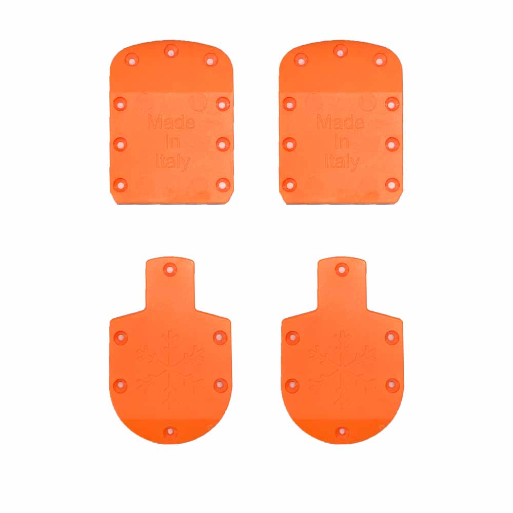 Orange 5mm Lifter Kit für Ski: Zwei rechteckige und zwei T-förmige Sohlen mit Bohrlöchern. "Made in Italy" Aufdruck.