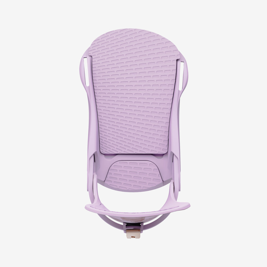 Lilafarbene Union Juliet Snowboardbindung von oben, Textur auf dem Highback und Knöchelriemen.