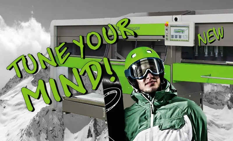 Sciatore con snowboard davanti a una macchina per il servizio sci con lo sfondo di una montagna e il testo "Tune your Mind! NUOVO".