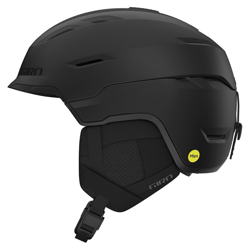 Mattschwarzer Giro Tor Spherical Mips Skihelm, Seitenansicht. Ohrpolster und Fidlock Verschluss sind erkennbar.