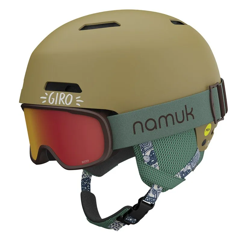 Golden Giro Crüe Mips FS Combo ski helmet with red ski goggles and green Namuk strap.