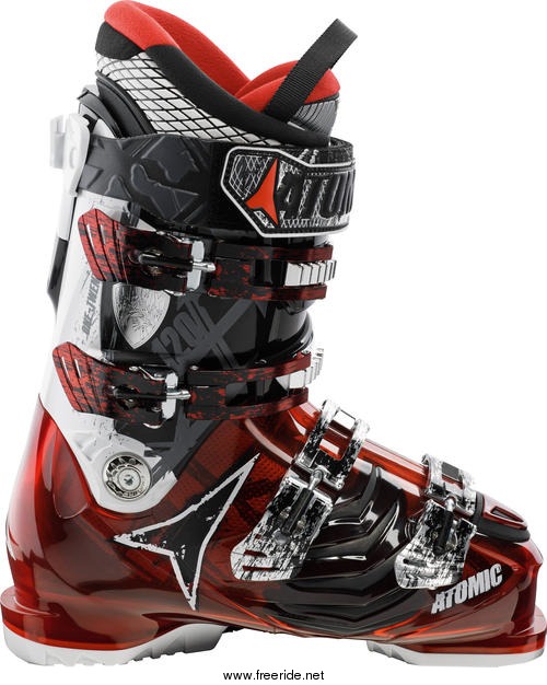 Detailaufnahme eines Atomic Hawx 120 Skischuhs in Rot, Schwarz und Weiß mit Schnallen.