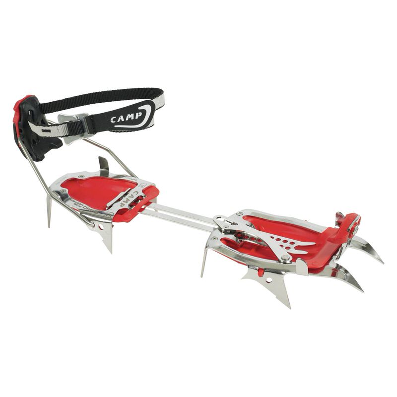Crampons CAMP Skimo Pure Nanotech avec épines, pièces en plastique rouge et talonnière noire sur fond blanc.