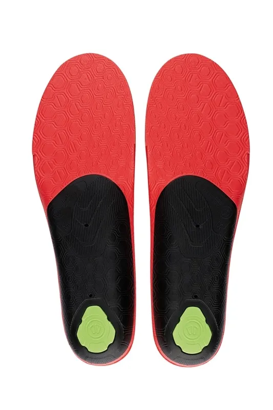 Rote Sidas 3Feet Eco Winter Mid Einlegesohlen, von unten, mit schwarzer Mittelfußstütze und grünem Detail.