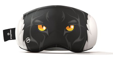 Skibrillen-Schutzsocke mit Black Panther Design und gelben Augen auf schwarzem Hintergrund.