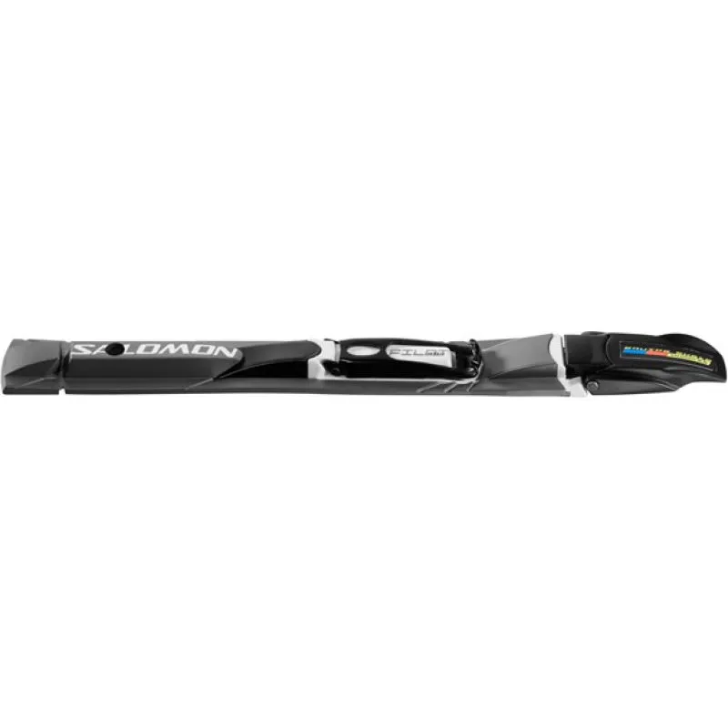 Black SNS Pilot Equipe cross-country binding from Salomon in long shot.