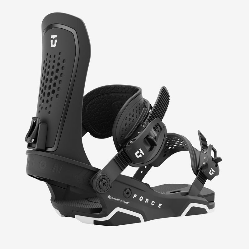 Schwarze Snowboardbindung Union Atlas Force, seitliche Ansicht. Details wie Riemen und Baseplate sind erkennbar.
