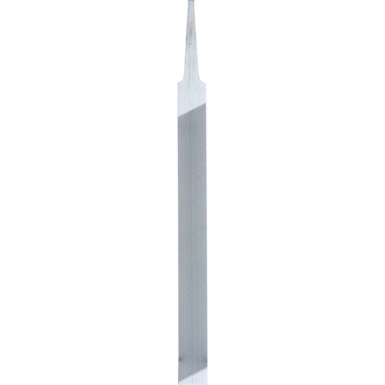 Silberne 15cm Feile mit schmal zulaufender Spitze und feinen, parallelen Rillen.