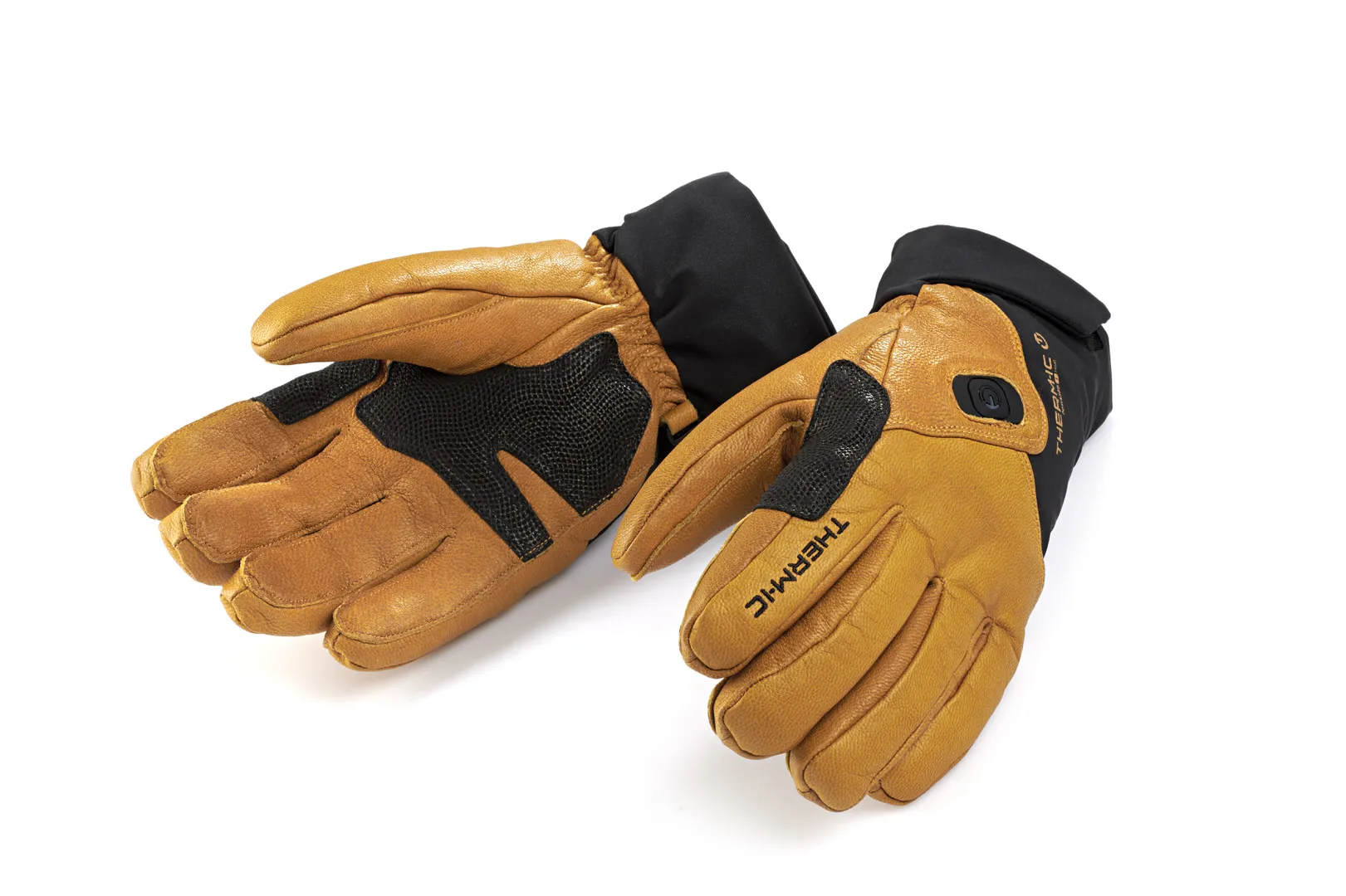 Zwei Therm-ic Freeride Ultra Heat Handschuhe mit braunem Leder und schwarzen Details liegen auf weißem Grund.