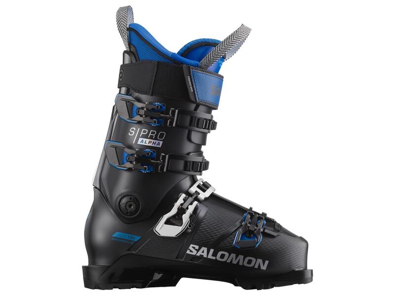 Schwarzer Salomon S/PRO Alpha 120 EL Skischuh für Herren, Seitenansicht. Blaue Akzente an Schnallen und Innenschuh.