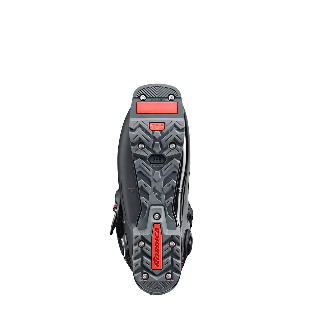 Close-up of the sole of the Nordica HF Pro 130 GW ski boot with GripWalk, in black and anthracite.