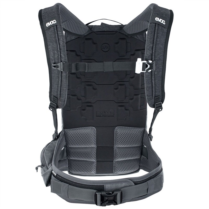 Vue arrière Evoc Sac à dos Trail Pro 10L en noir/gris carbone avec bretelles et ceinture ventrale.