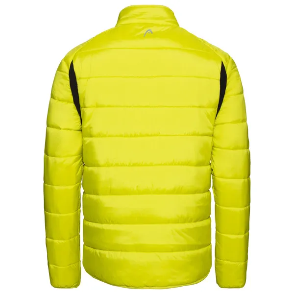 Rückansicht einer gelben, gesteppten Herrenjacke mit Stehkragen und schwarzen Einsätzen unter den Armen.