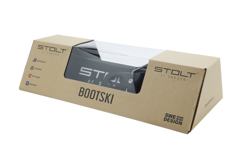 Verpackung der Bootski Solid Black mit Sichtfenster. Die Ski sind im Karton sichtbar.