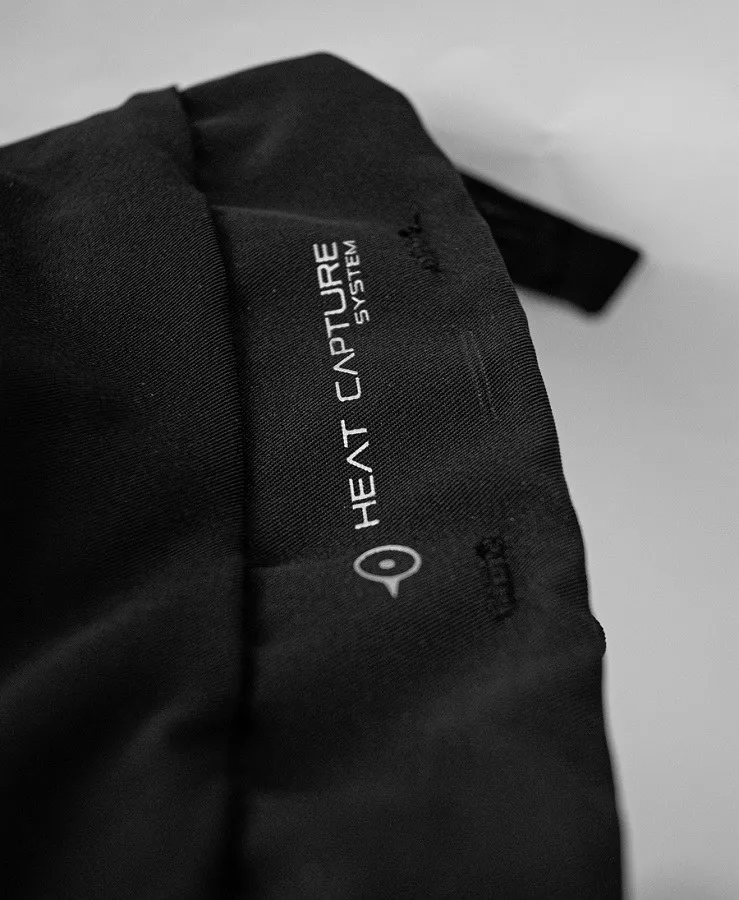 Detailed view of the Reusch Volcano Pro GTX Mitten with Heat Capture System logo.