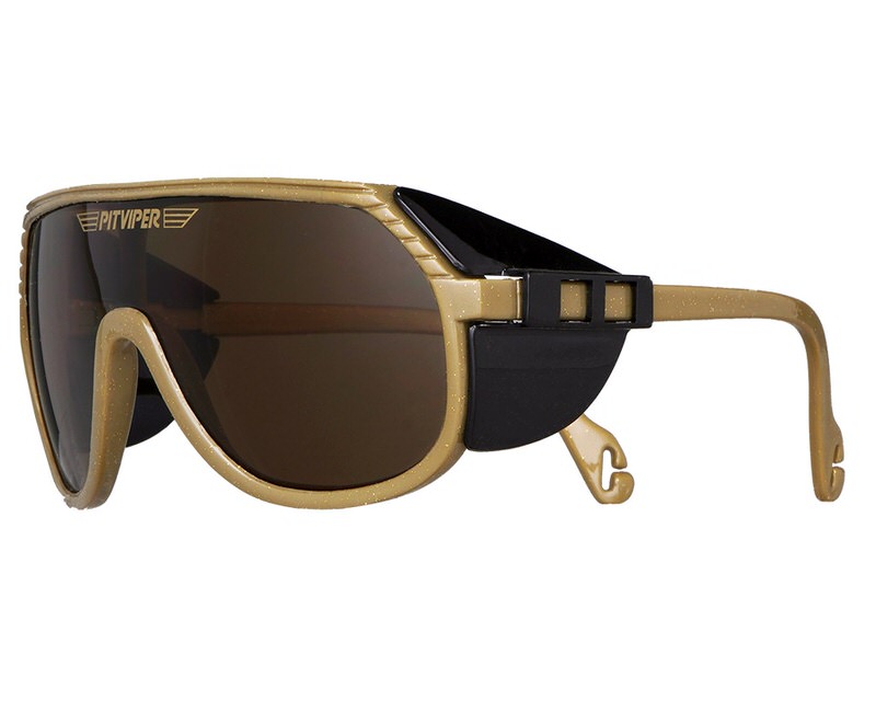Goldfarbene Grand Prix Pit Viper Sonnenbrille, seitliche Ansicht, polarisierte braune Gläser, schwarze Details.