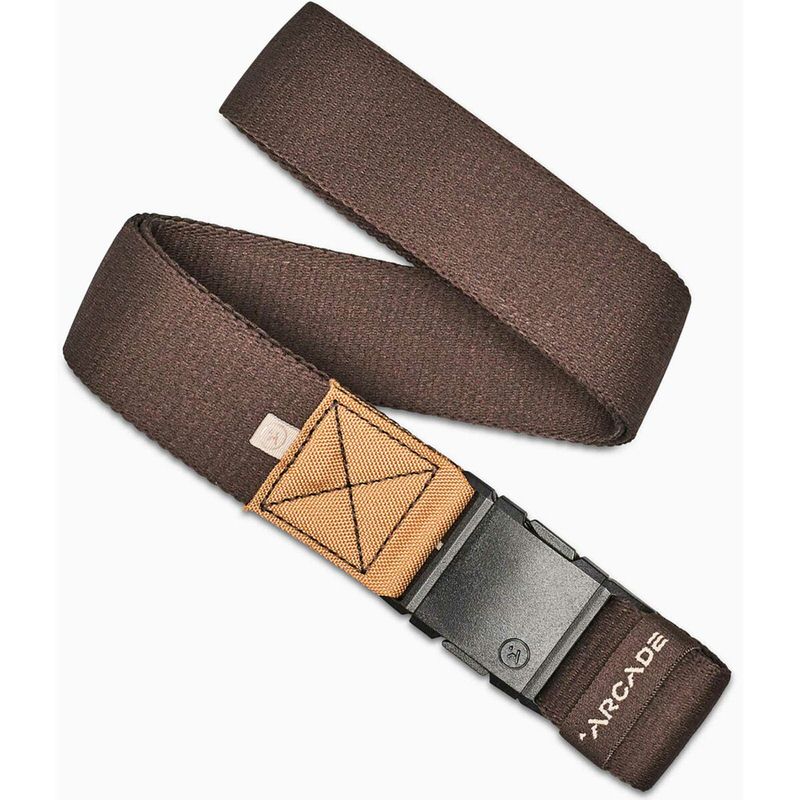 Ceinture marron avec boucle Ceinture marron Arcade Ridge avec boucle noire et détail beige.