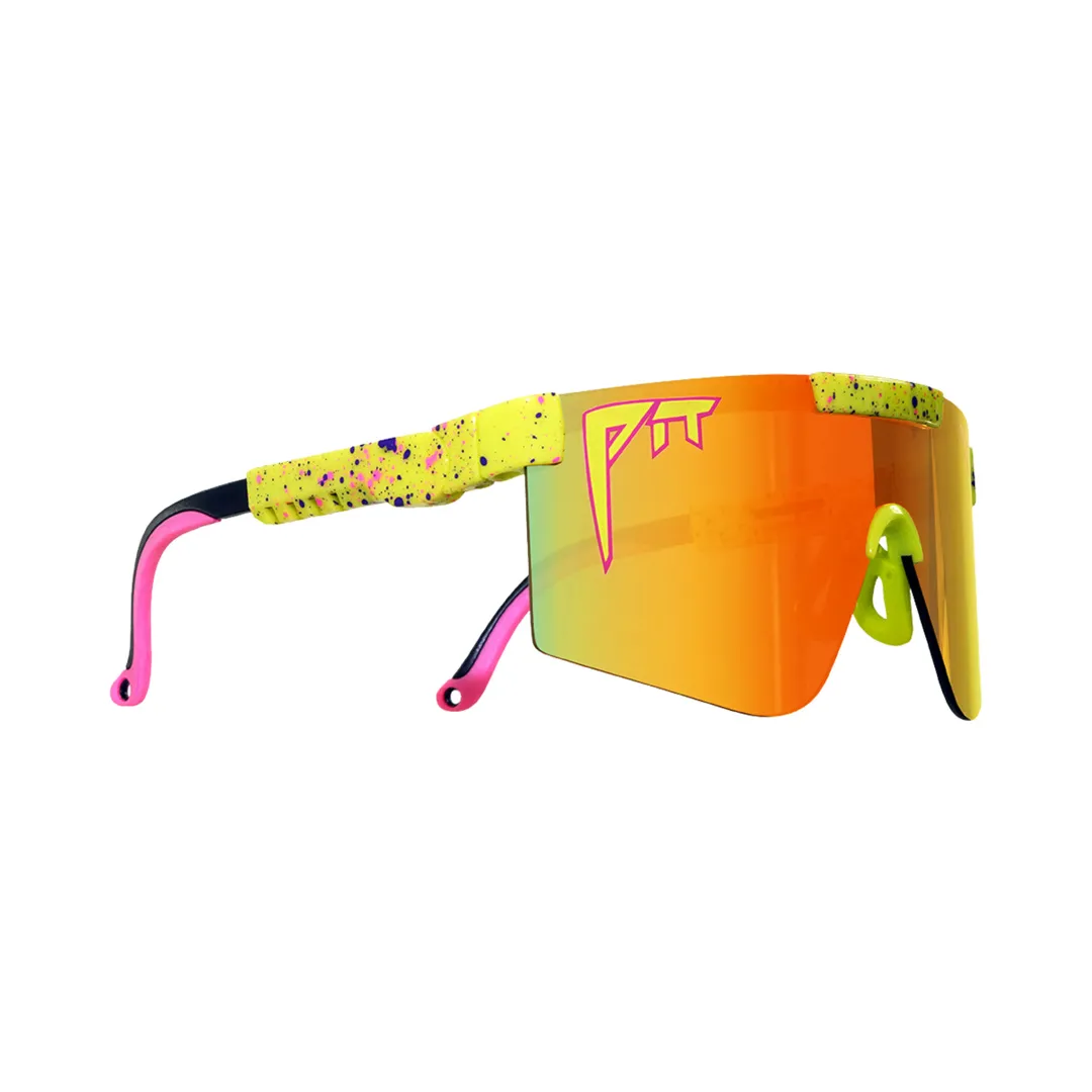 Lunettes de soleil polarisées jaunes et roses des années 2000 avec verres orange et éclaboussures de peinture.