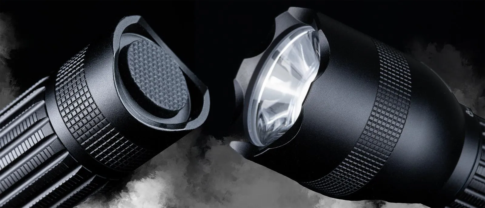 Suprabeam Q5xrs Defend Flashlight, 2000 lm, with Charging Station